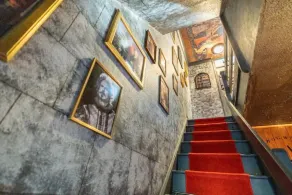Hogwarts Hideaway Themed Property - Image 2