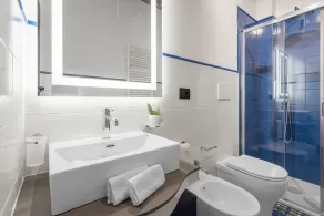 Oliveta Apartment Shared Pool - Image 3