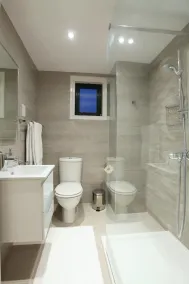 Green Bay Villa - Image 2