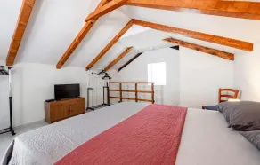 Lovely Home In Dubravica - Image 2