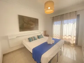 Spaziosa villa totalmente attrezzata con giardino, griglia e terrazza | Vicino alla spiaggia | Accetta animali domestici - Image 4