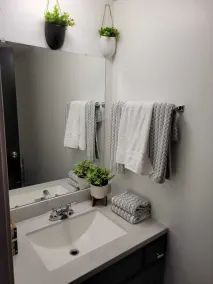 Charming NOLA Condo - Image 2