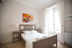 Appartement familial dans un quartier authentique et son marché ouvert - Image 4