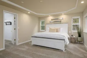 New Listing! Beautiful well appointed Woahink lake area home w/ gas grill and fire pit - Image 5