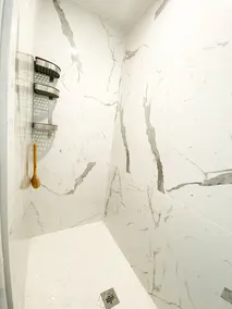 Brand New Walk Out Bsmt Apt Near Beach  - Image 3