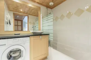 50m from ski slopes, floor -1, view valley, swimming pool, balcony, tv, ski locker, 46m², Les Arcs - Image 4