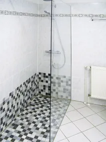 Comfortable, quiet ground floor apartment for up to 4 p., pet, south-facing terrace, WLAN available - Image 3