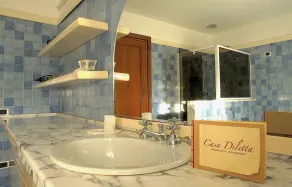 Independent Suite with its own entry and private terrace, halfway Lucca/Florence - Image 2