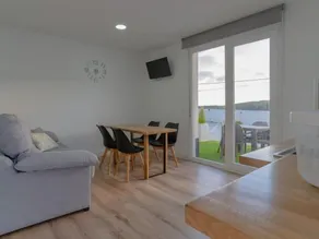 A casa da reina Apto. con terraza 103 planta baja - Image 4