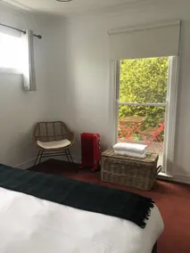 Uffington House ~Two bedroom house in Daylesford - Image 4