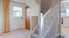 Corner Cottage - Image 2