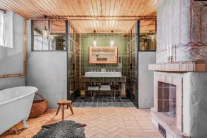 A restored 1911 waterfront estate on Skarpö — 7 bedrooms, private dock, and wood-fired sauna - Image 4