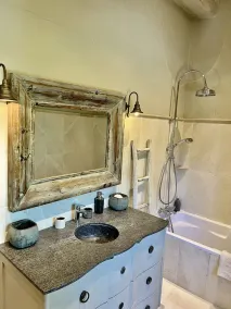 Luksuriøse Bastides med puljer på en uberørt vingård i en fantastisk beliggenhed - Image 2