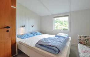 Stunning Home In Fårevejle - Image 3
