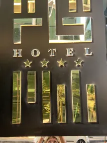 RB 466 Hotel - Image 3