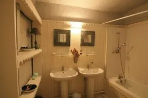 Stylish Restored Home with Private Pool - Under an Hour from 3 Budget - Image 2