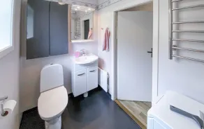 2 Bedroom Amazing Home In Odensvi - Image 2