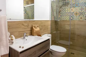 House in the center for 12 with pool 400m from the beach - Image 2