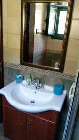 Maison de Dora à Istrios - Image 4
