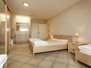 Holiday Home in Peer With Terrace - Image 4