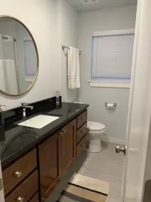 Driller’s Den III Newly Remodled-4 bdrm/3 bath-Close to Expo and Midtown - Image 5