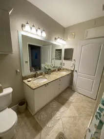 A Perfect Condo Retreat at Baywatch - Image 3