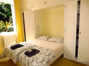 Villa en bord de mer, 50 métres de la plage, 3 km de Monaco - Image 4