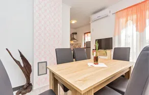 Awesome Home In Vodnjan - Image 5
