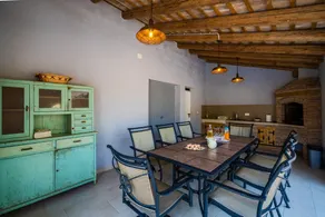 VILLA DE LUXE SUR UNE PROPRIÉTÉ PRIVÉE SPACIEUSE - Image 4