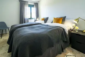 LA- Beautiful 3 bedroom Penthouse close to sea - Image 4
