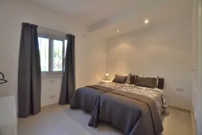 Hus, 3 terrasser, direkt på golfbanan, pool, tennis. Nära till stranden - Image 4