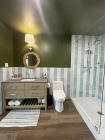 Lakehouse on Eagle Mountain - Family Fun or Pickleball Getaway! Full Remodel - Image 4
