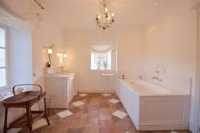 Villa Glycine - Six Bedroom Villa, Sleeps 11 - Image 2