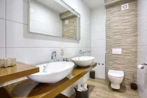 NOUVEAU!! VILLA DE LUXE PARADISE à 120 m de la plage de sable, piscine chauffée, max 12 personnes - Image 2