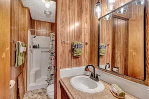 Crappie Cabin - Room 5 - Image 4