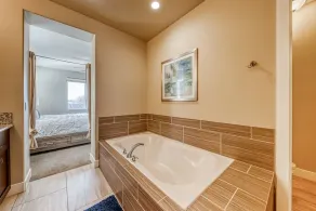 Vue sur la montagne townhome w / splash pad privé et une piscine commune, un bain à remous et salle de gym! - Image 4