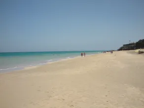 Apartamento de vacaciones frente al mar, a solo 50 metros de la playa, wifi ilimitado gratuito - Image 4