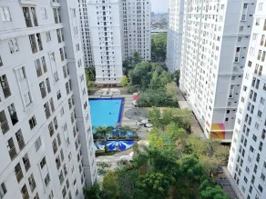 Pool View Apartment for Work or Staycation - Image 5