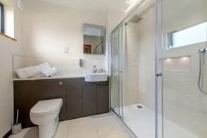 Private lodge with countryside views and Hot tub - Image 2