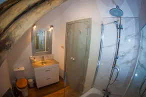 Stunning Barn Conversion located in the heart of the Galician countryside - Image 4