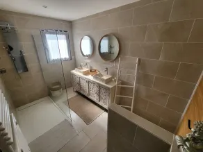 La Zenitude, belle propriété de plain pied aux prestations soignées - Image 3