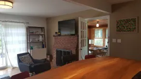 Beachfront Paradise in North Fork - Image 2