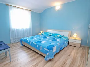 Appartement de vacances avec air conditionné - Image 4