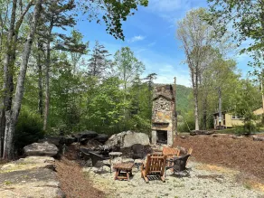 Historic Tiny Cabin, Modernized - Image 5