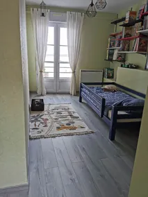 Maison Dans Charmante Bourgade - Image 4