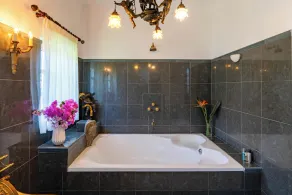 Large Luxury Villa sleeps 10-12, with Private Pool And Breathtaking Views - Image 3