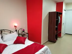 SizzlingWaters est une maison avec des commodités que vous trouverez dans un hôtel - Image 3