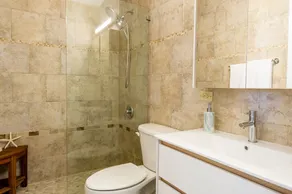 Beachfront & New ★ 1st Floor w/ Contactless Check-In ★ AC/Laundry/Gated Parking - Image 3