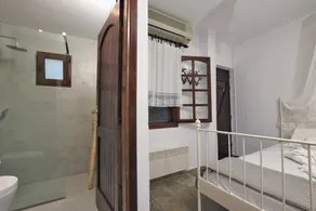 Luxury Apartment in Ktima Gerostathi - Image 2