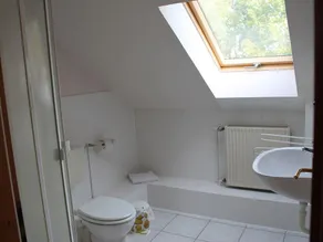 Spacious Apartment in Boddin with Garden - Image 3